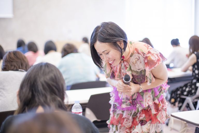 宇宙とつながるlilyサロン Lily Wisteria Official Site
